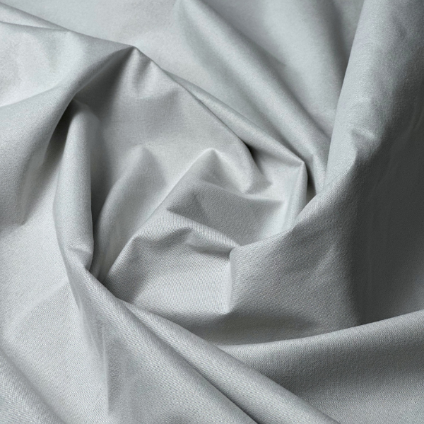 Black Out 100% Tecido Branco